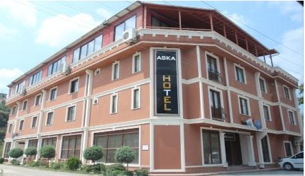 Fotoğraf 2.35. Yalova-Bursa Karayolu Üzerinde Bulunan Aska Hotelden Bir Görünüm.